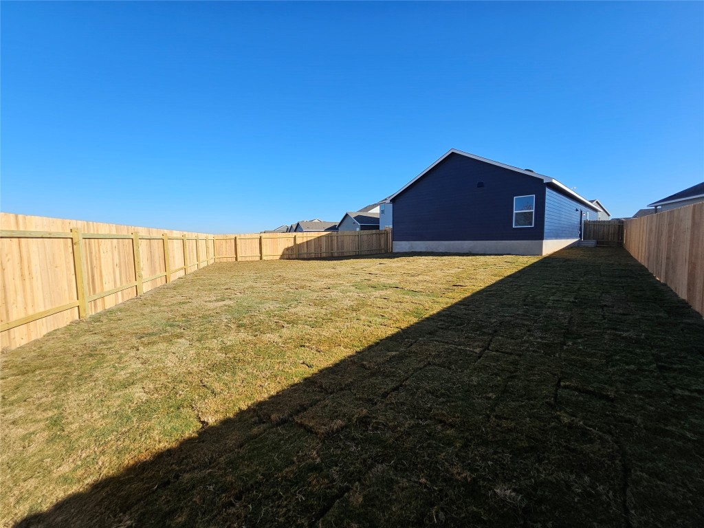 856 Rancho Del Cielo Loop Jarrell, TX 76537 - Photo 28 of 35 a view of outside space