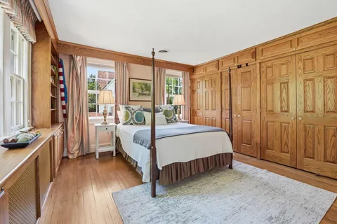 $1,650,000 | 127 Hesketh Street, Chevy Chase, MD 20815