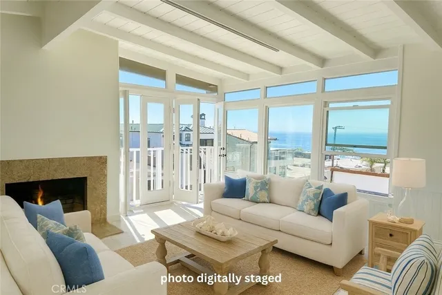 $10,000 | 233 6th Street, Manhattan Beach, CA 90266