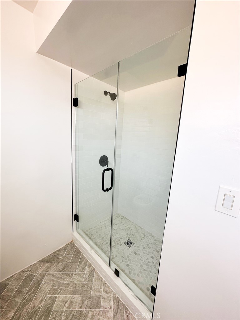 233 6th Street Manhattan Beach, CA 90266 - Photo 31 of 39