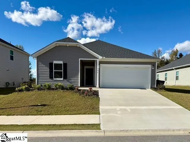 $1,900 | 104 Madera Court, Spartanburg, SC 29306