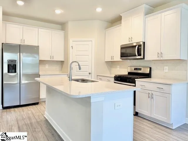 $1,900 | 104 Madera Court, Spartanburg, SC 29306