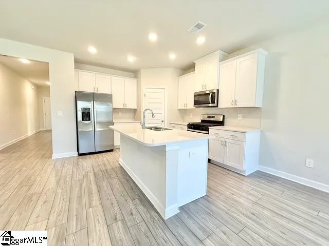 $1,900 | 104 Madera Court, Spartanburg, SC 29306