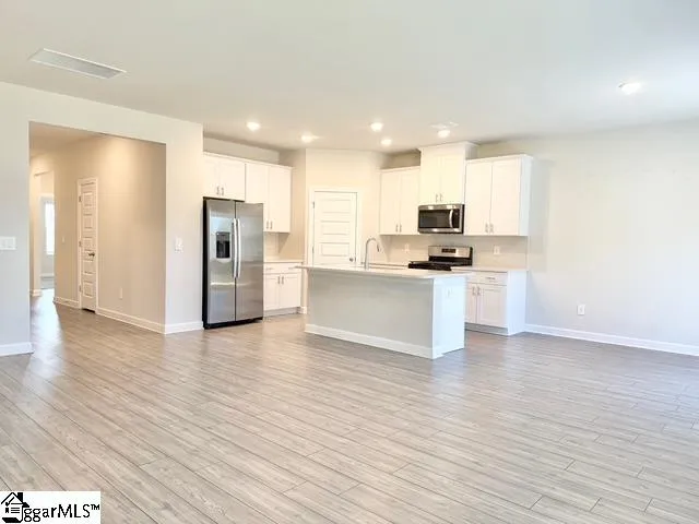 $1,900 | 104 Madera Court, Spartanburg, SC 29306