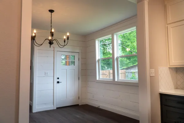 $2,235 | 305 South Mill Street, Winnsboro, TX 75494