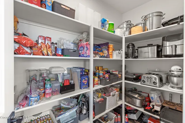 $619,000 | 11781 North Banford Lane, Rathdrum, ID 83858