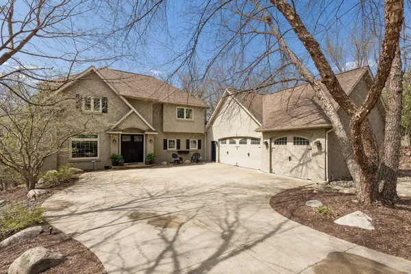 $690,500 | 3701 Blackhawk Road, Eagan, MN 55122