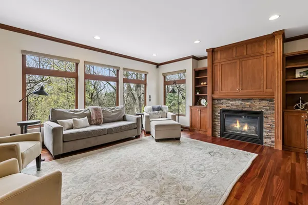 $690,500 | 3701 Blackhawk Road, Eagan, MN 55122