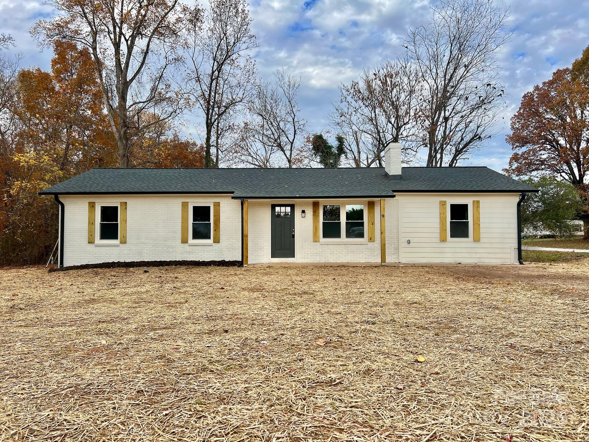 9 Walter Street Stony Point, NC 28678 - Photo 4 of 20