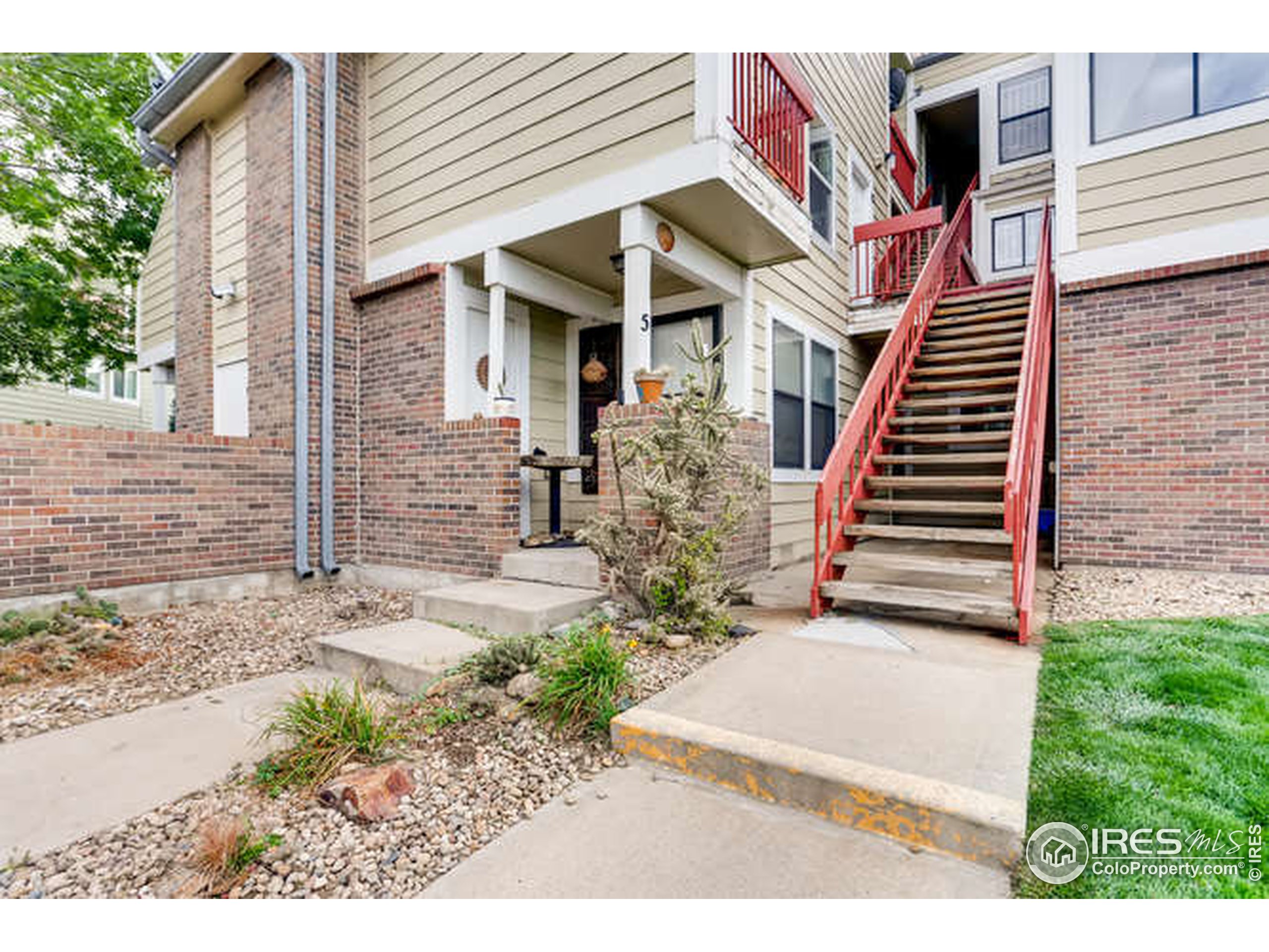 14561 East Ford Place, Unit 15 Aurora, CO 80012 - Photo 2 of 26