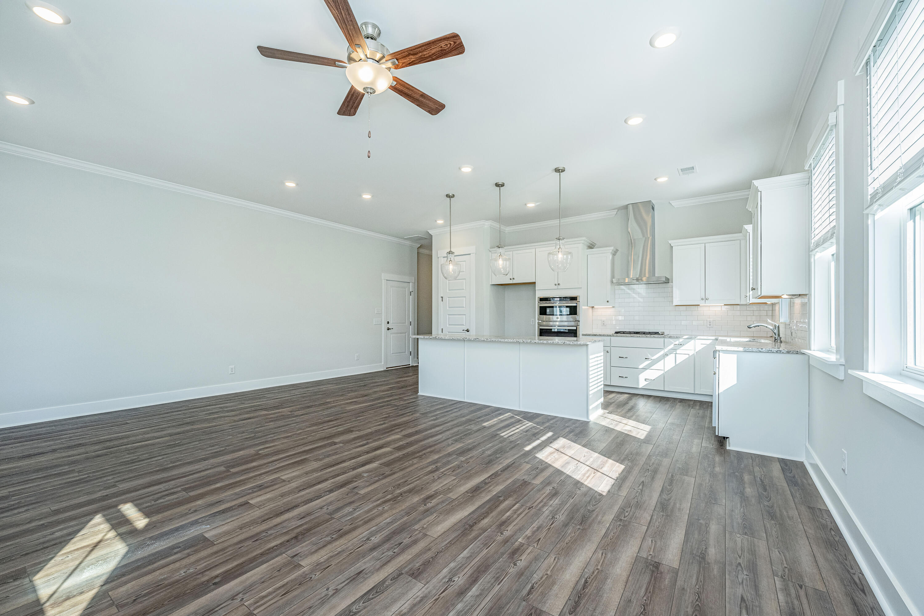 3528 Habenaria Road, Unit 24 Mount Pleasant, SC 29466 - Photo 11 of 33 Living room to kitchen