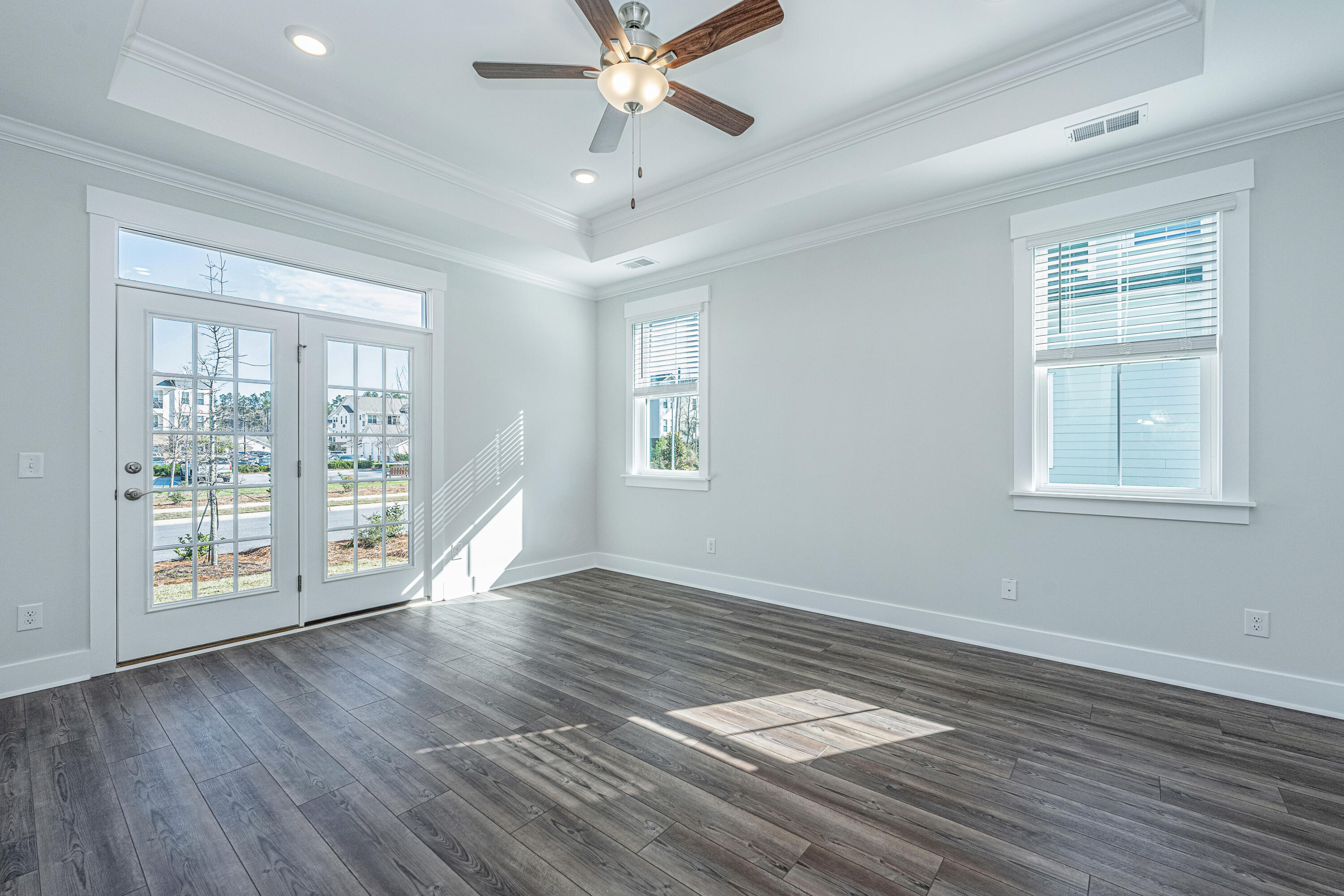 3528 Habenaria Road, Unit 24 Mount Pleasant, SC 29466 - Photo 21 of 33 Primary Bedroom