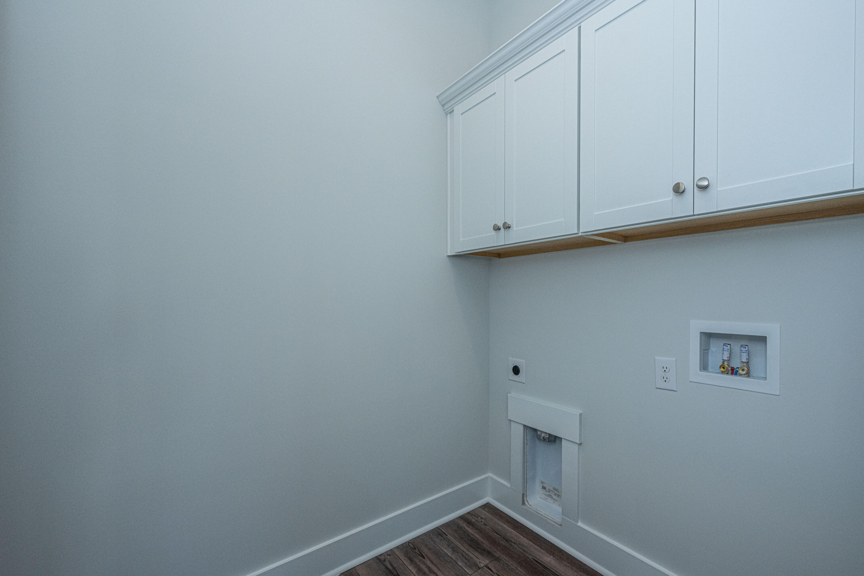 3528 Habenaria Road, Unit 24 Mount Pleasant, SC 29466 - Photo 29 of 33 Laundry room