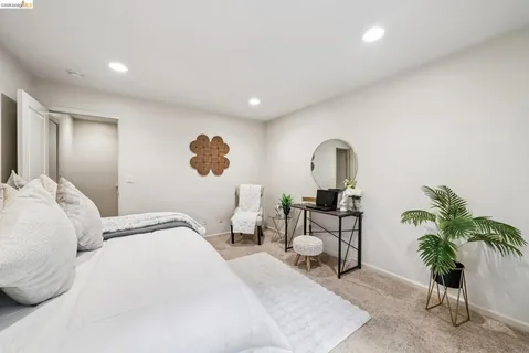 $675,000 | 1861 Parkside Drive, Concord, CA 94519