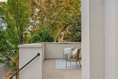 $675,000 | 1861 Parkside Drive, Concord, CA 94519