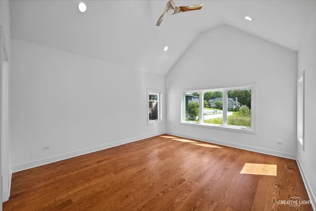 $969,900 | 7625 Dunham Road, Woodridge, IL 60517