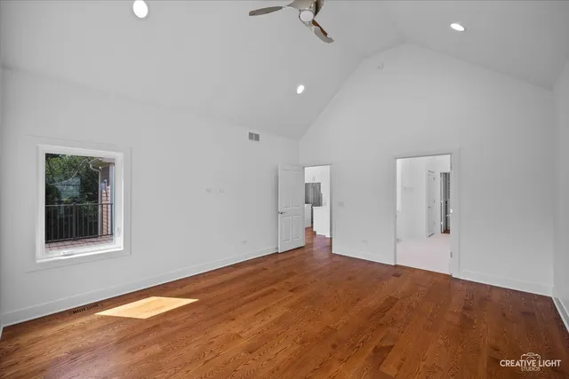 $969,900 | 7625 Dunham Road, Woodridge, IL 60517