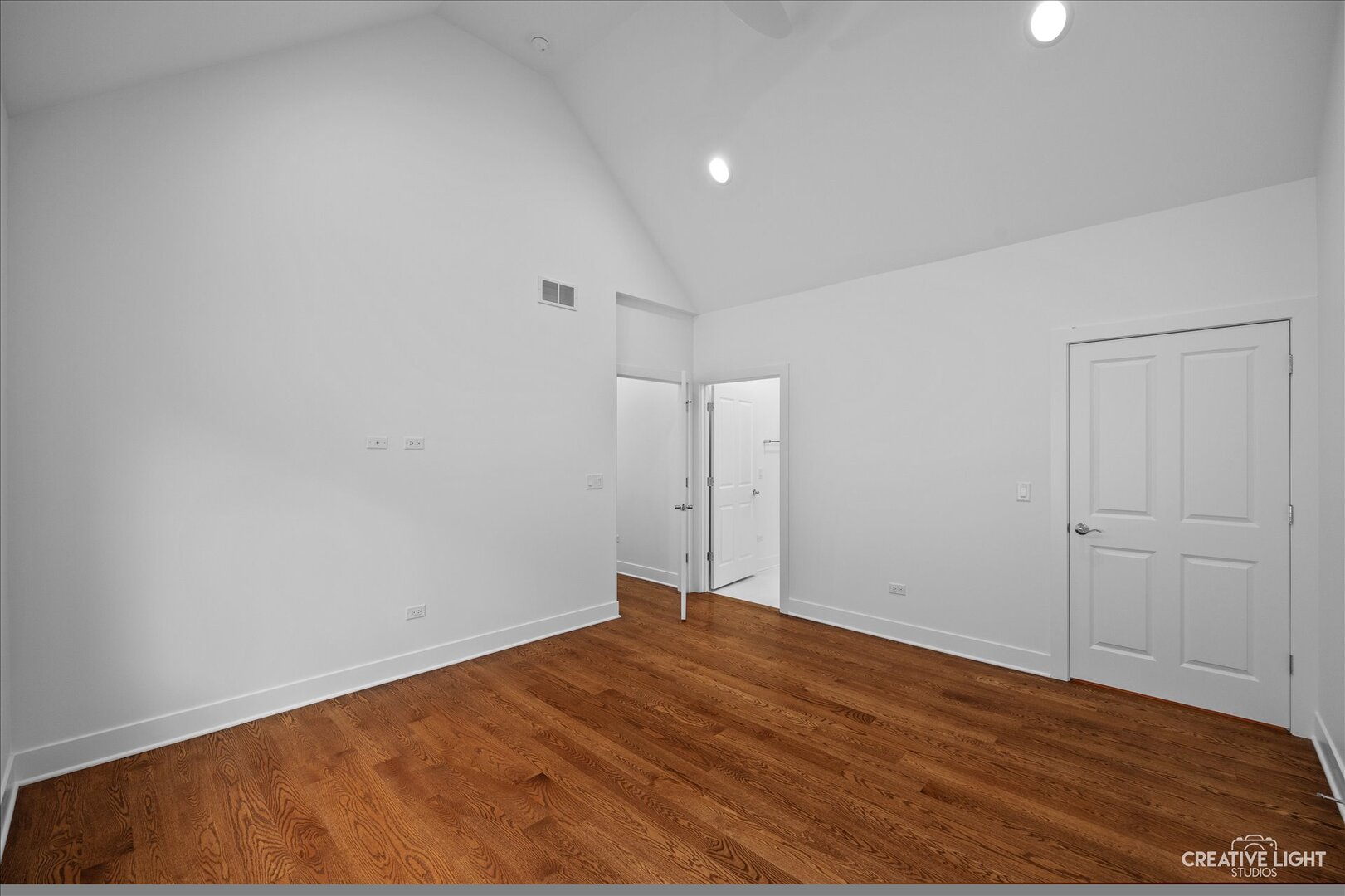 7625 Dunham Road Woodridge, IL 60517 - Photo 19 of 25 a view of room