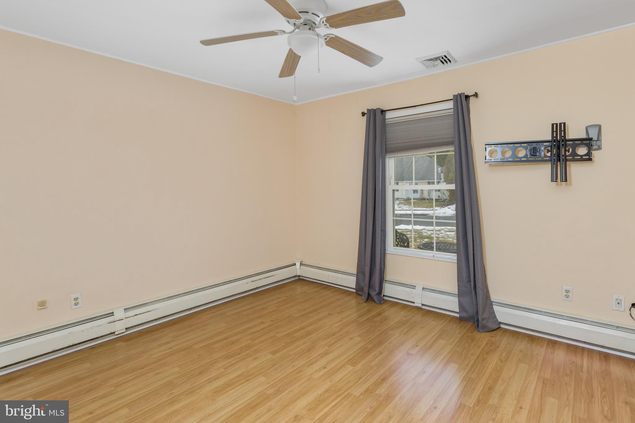 90 Cobalt Ridge Drive East, Unit E Levittown, PA 19057 - Photo 14 of 27 Bedroom #2