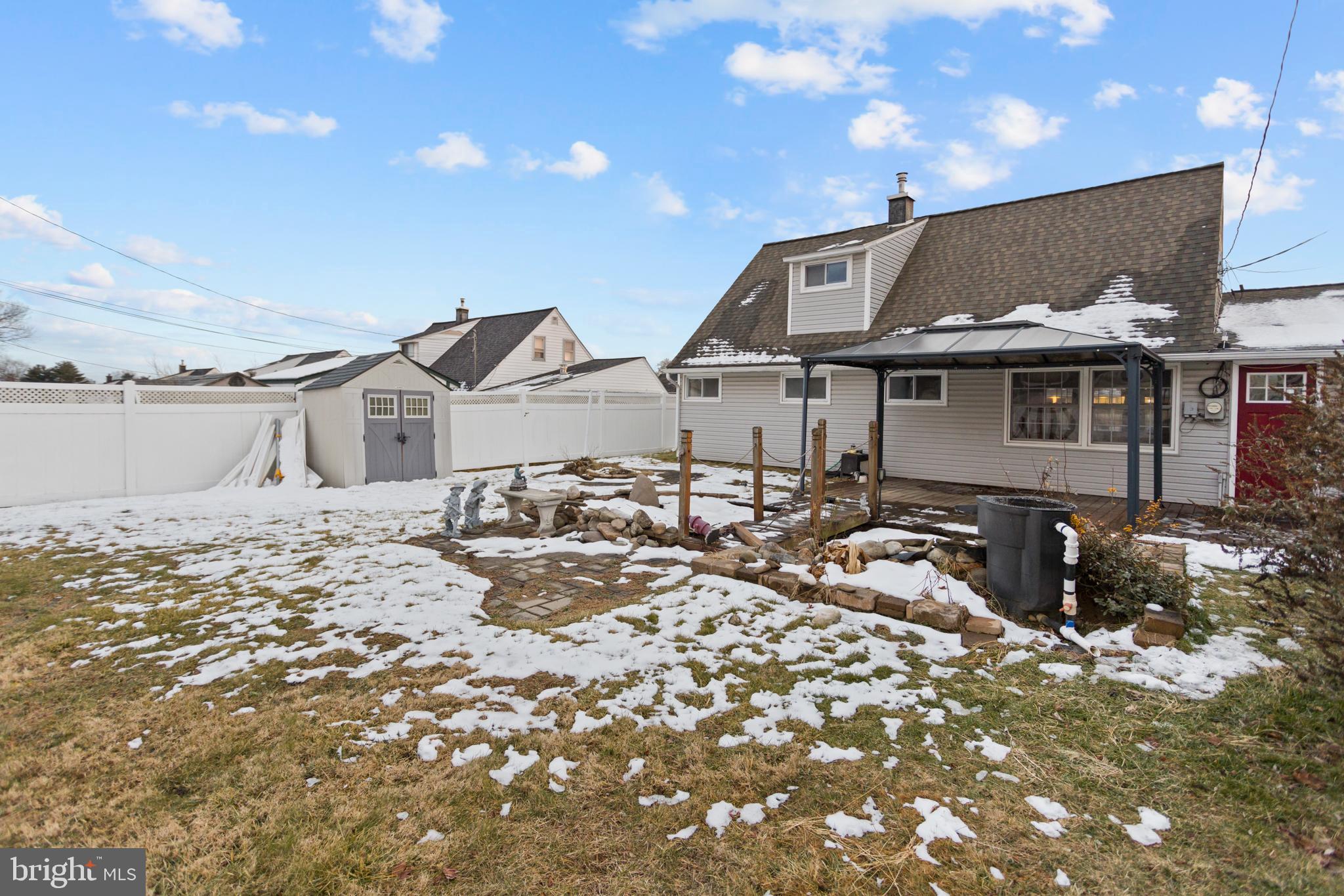 90 Cobalt Ridge Drive East, Unit E Levittown, PA 19057 - Photo 22 of 27 Exterior Back View