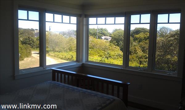 6 Eddy Farm Road Chilmark, MA 02535 - Photo 13 of 17 http://d1qzqeyxiitrap.cloudfront.net/photos/29706/600/475af83f.jpg