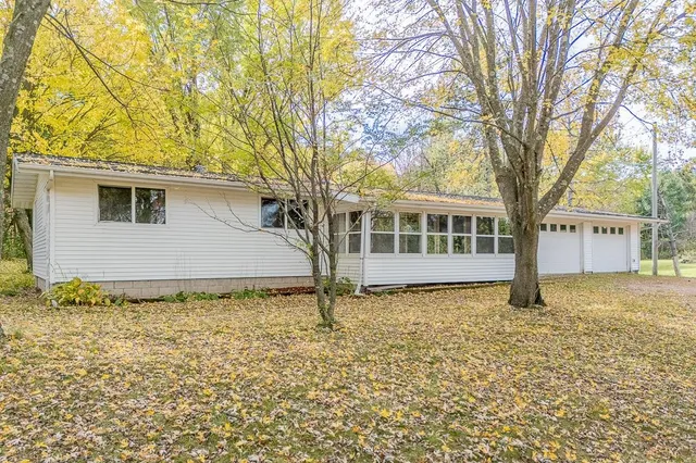 $239,900 | E1379 Larson Road, Waupaca, WI 54981