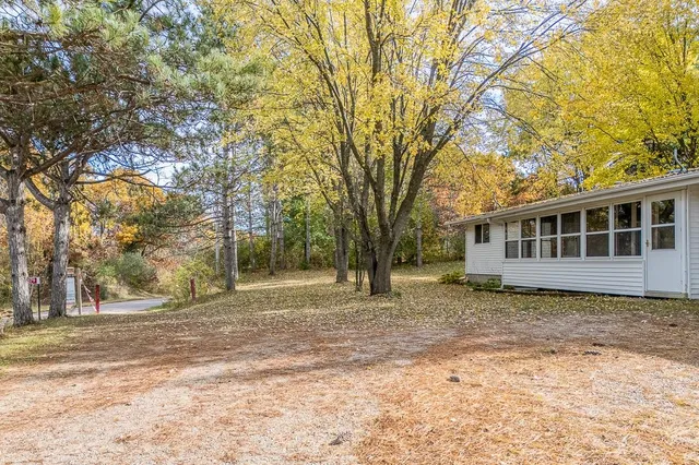 $239,900 | E1379 Larson Road, Waupaca, WI 54981