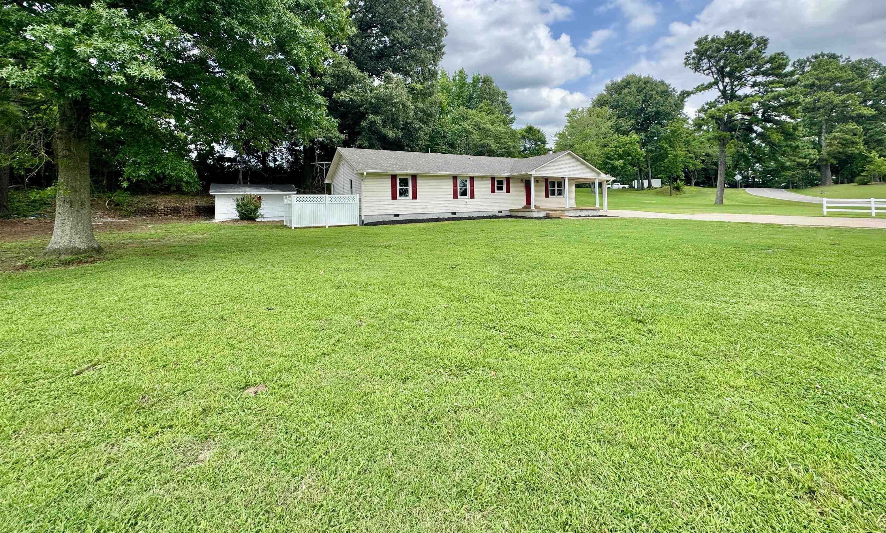 738 American Way Ripley, TN 38063 - Photo 4 of 17