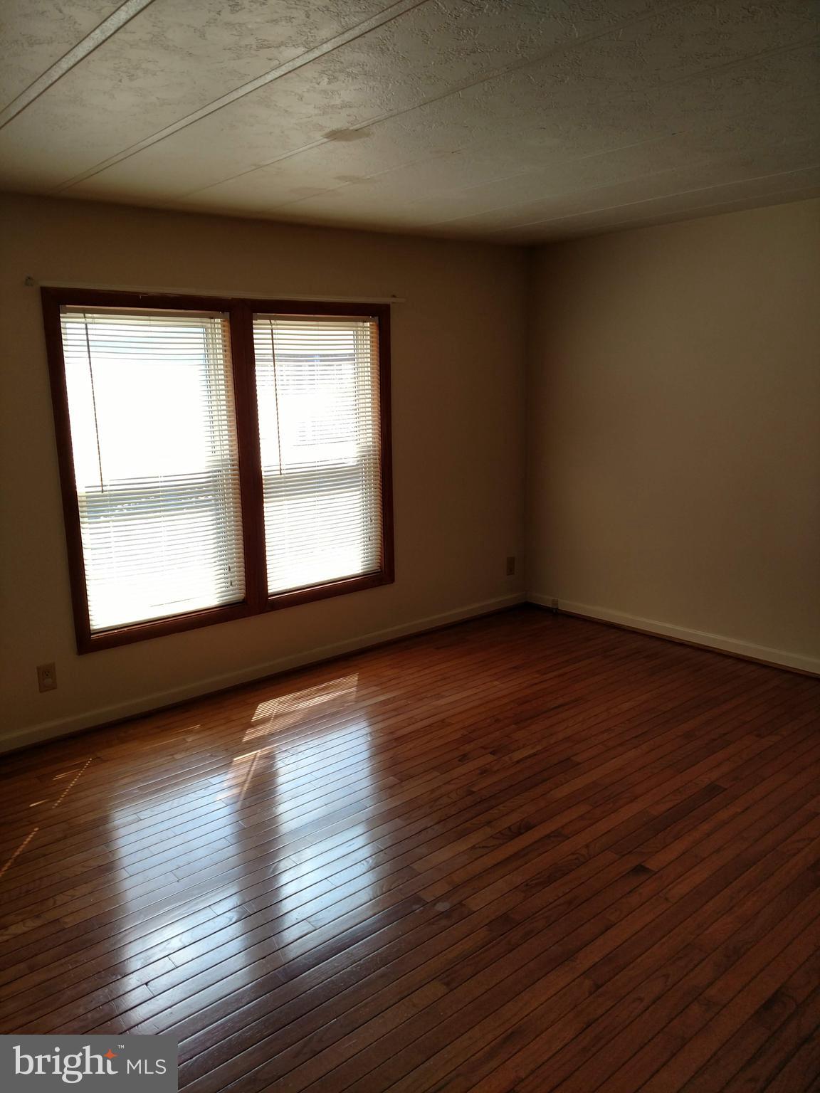 32283 Childress Road Locust Grove, VA 22508 - Photo 20 of 37 Master Bedroom