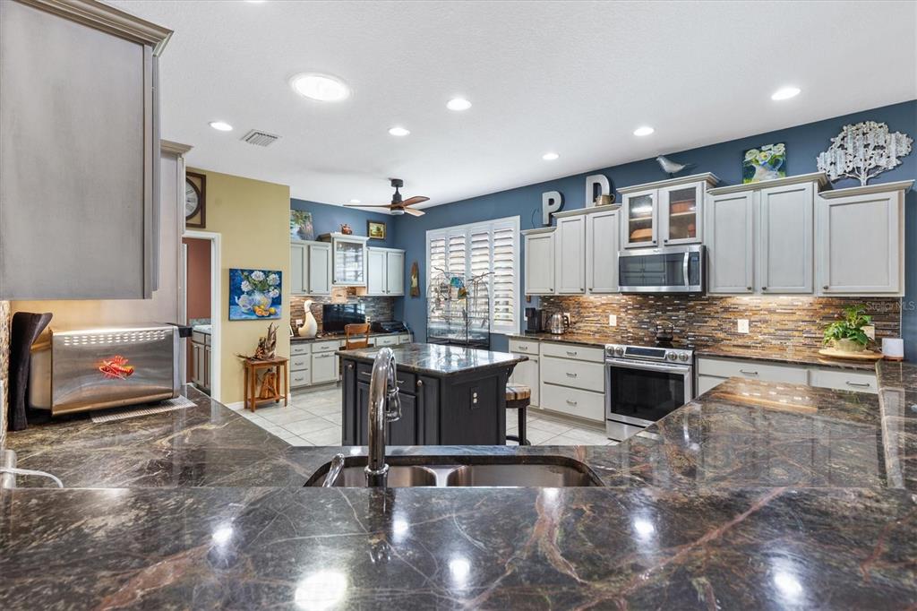 1198 Reading Road The Villages, FL 32163 - Photo 19 of 45