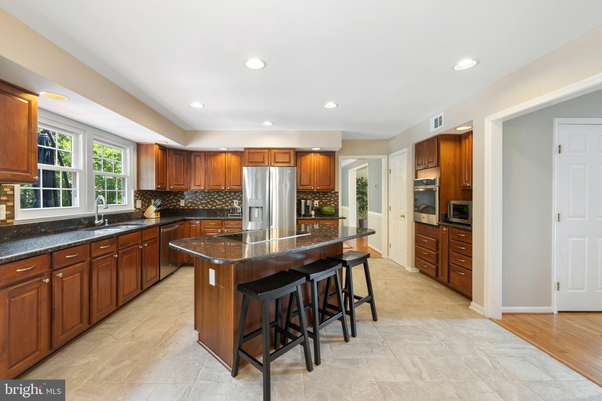 47773 Rafter Court Sterling, VA 20165 - Photo 21 of 81 Gallery Image 21