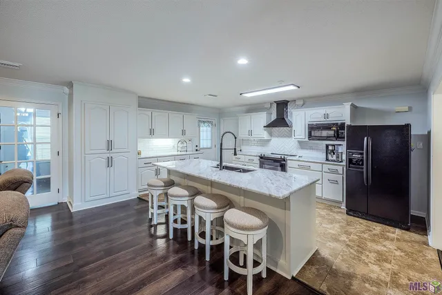 $375,000 | 108 Lindsey Drive, Houma, LA 70360