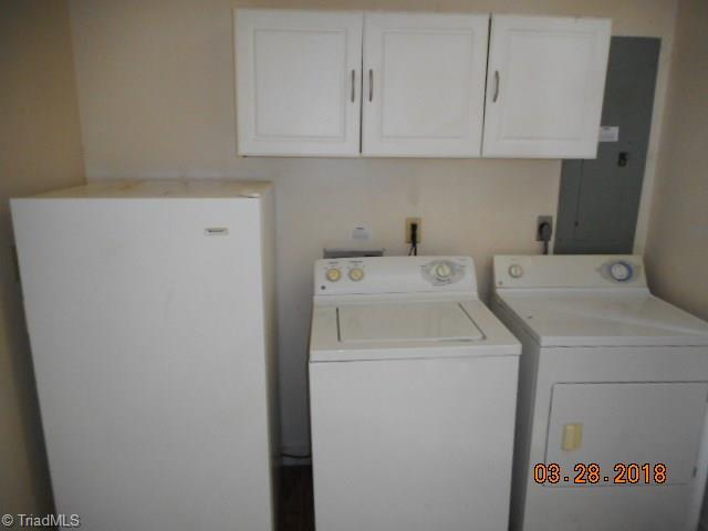 1178 Madison Road Madison, NC 27025 - Photo 6 of 15 Laundry