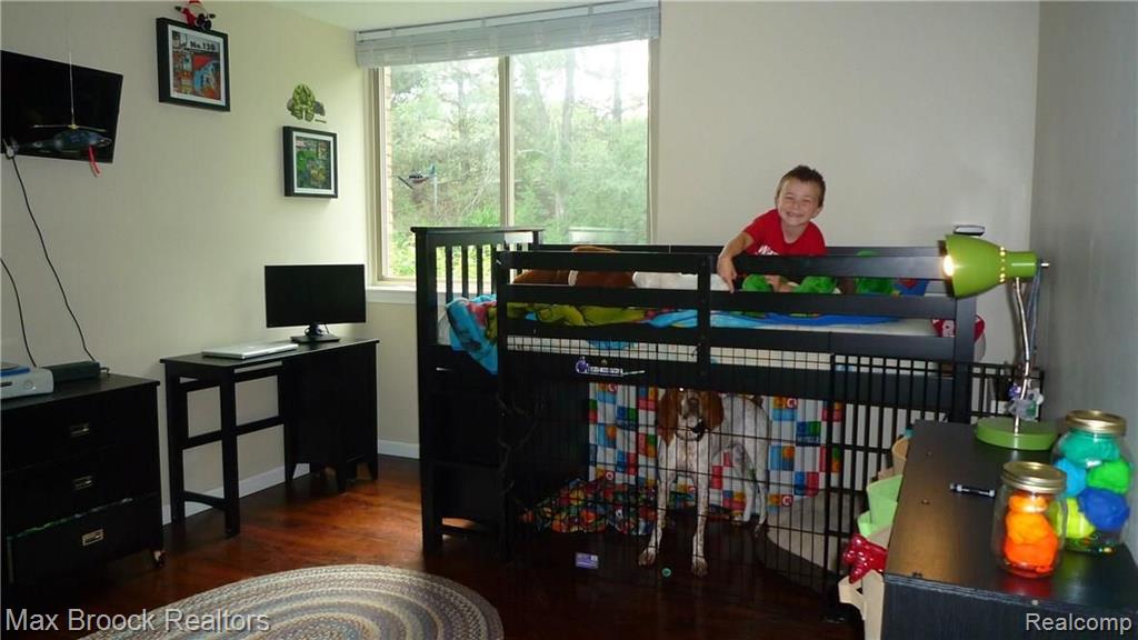 4049 West Maple Road Bloomfield Hills, MI 48301 - Photo 17 of 23