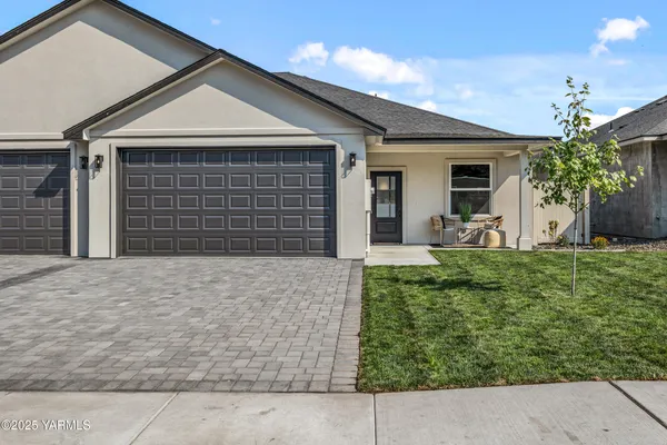 $430,000 | 2519 47th Avenue South, Yakima, WA 98903