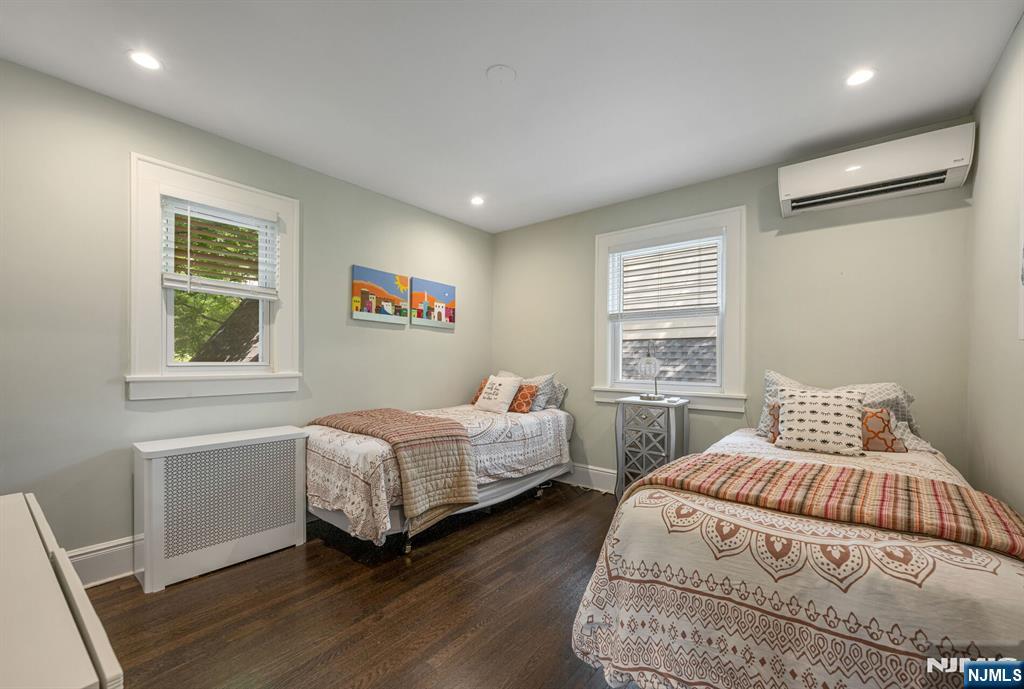 1275 Princeton Road Teaneck, NJ 07666 - Photo 20 of 26