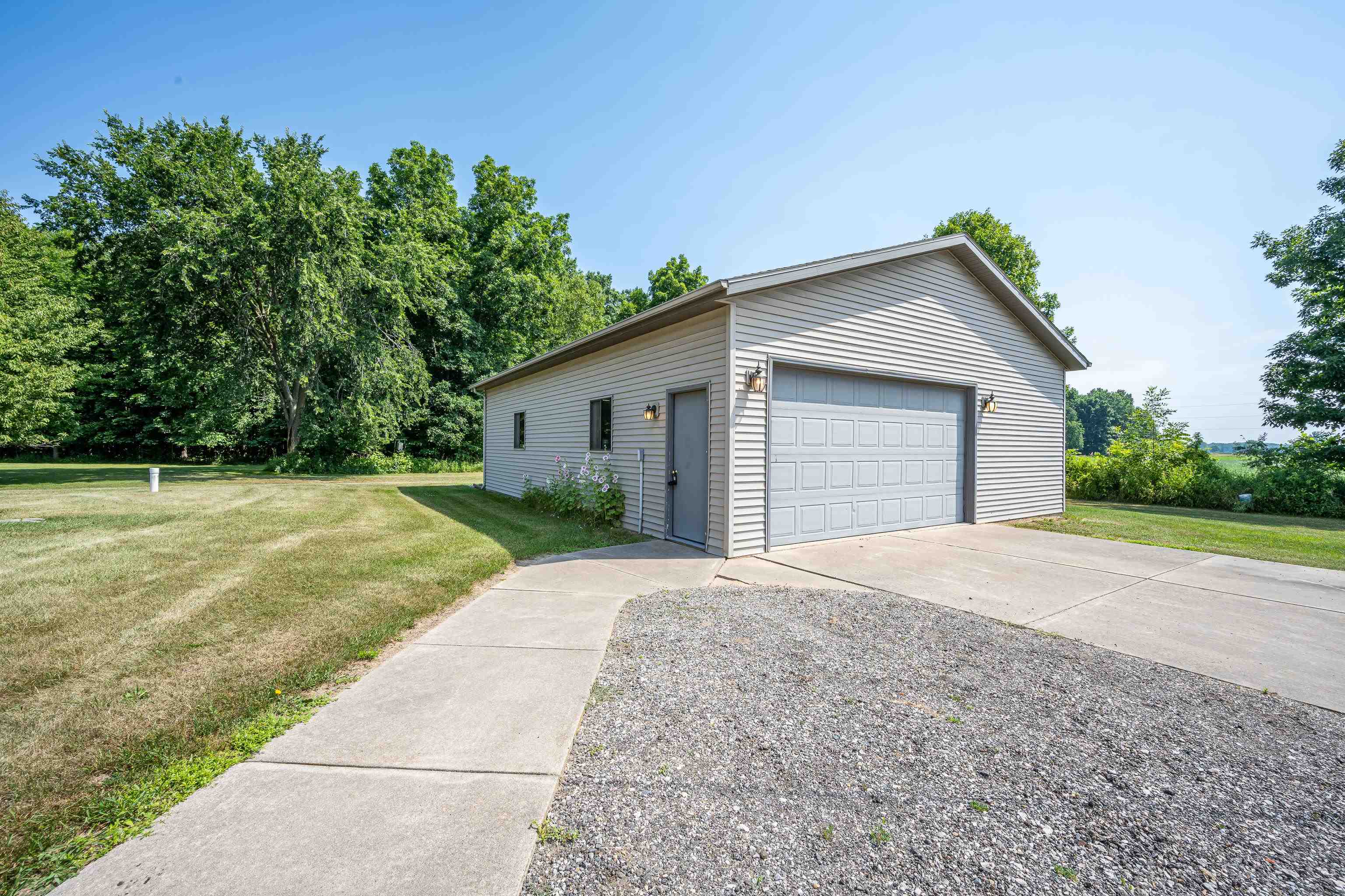 5818 West Baker Road Coleman, MI 48618 - Photo 39 of 86