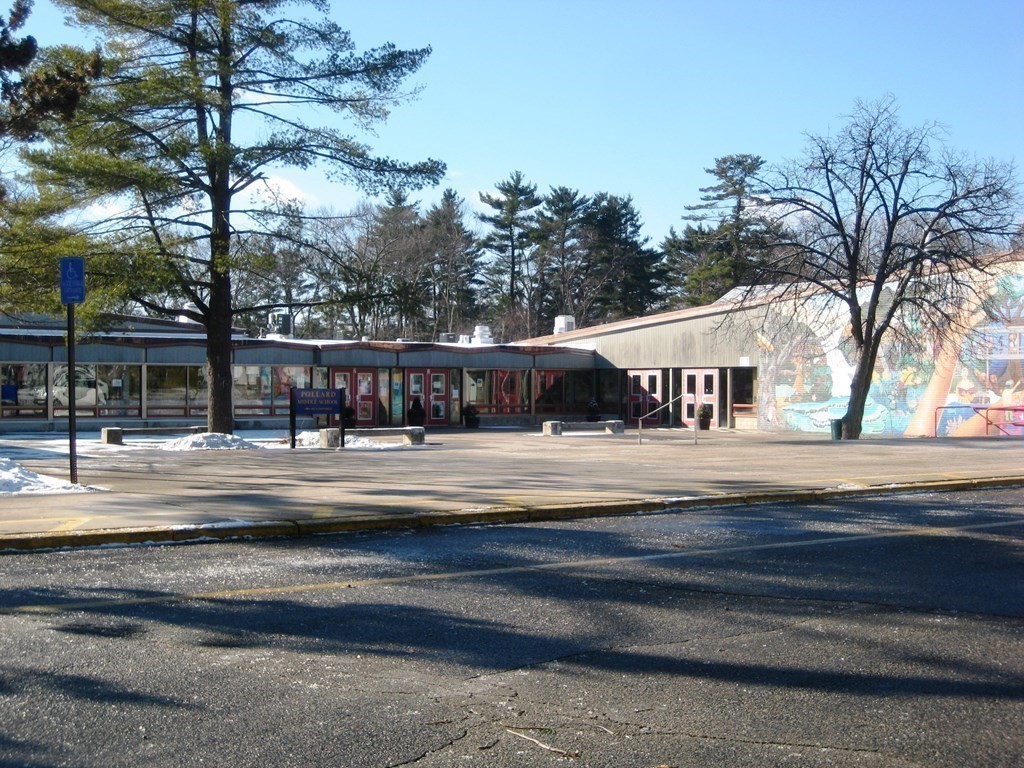 63 Gayland Road Needham, MA 02492 - Photo 38 of 40