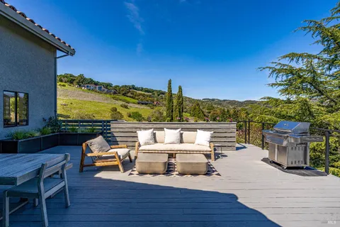 $2,850,000 | 19185 Mesquite Court, Sonoma, CA 95476