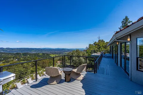 $2,850,000 | 19185 Mesquite Court, Sonoma, CA 95476