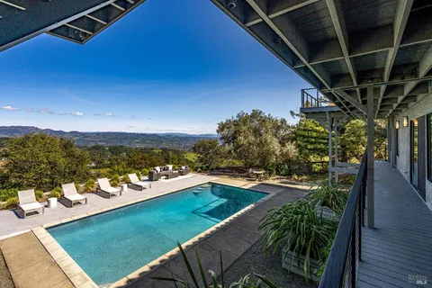 $2,850,000 | 19185 Mesquite Court, Sonoma, CA 95476