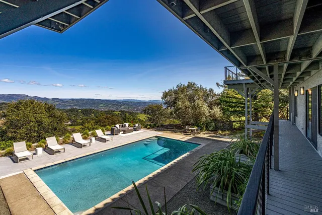 $2,850,000 | 19185 Mesquite Court, Sonoma, CA 95476