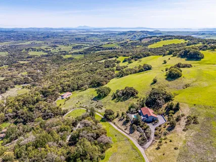 $2,850,000 | 19185 Mesquite Court, Sonoma, CA 95476