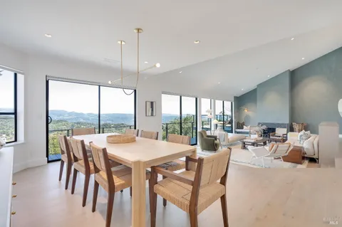 $2,850,000 | 19185 Mesquite Court, Sonoma, CA 95476