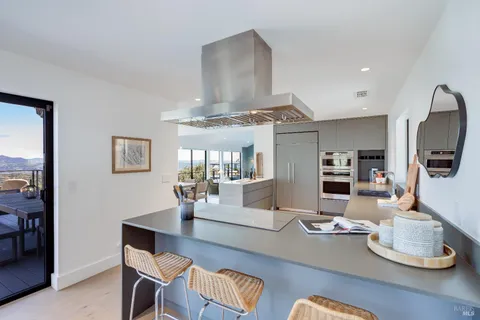 $2,850,000 | 19185 Mesquite Court, Sonoma, CA 95476