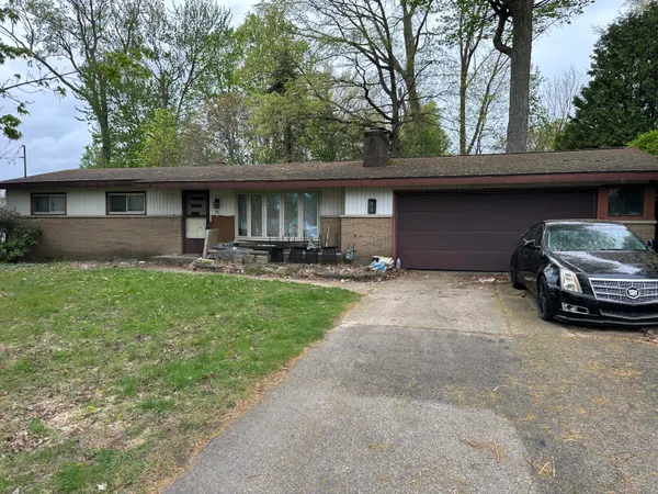 $199,900 | 1575 Mullins Avenue Northwest, Walker, MI 49534