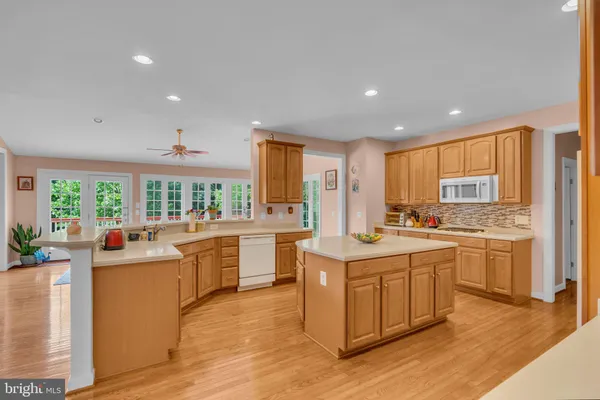 $1,025,000 | 9800 Goldenberry Hill Lane, Manassas, VA 20112