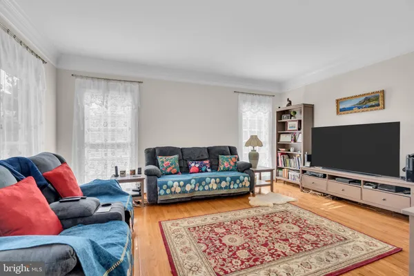 $1,025,000 | 9800 Goldenberry Hill Lane, Manassas, VA 20112