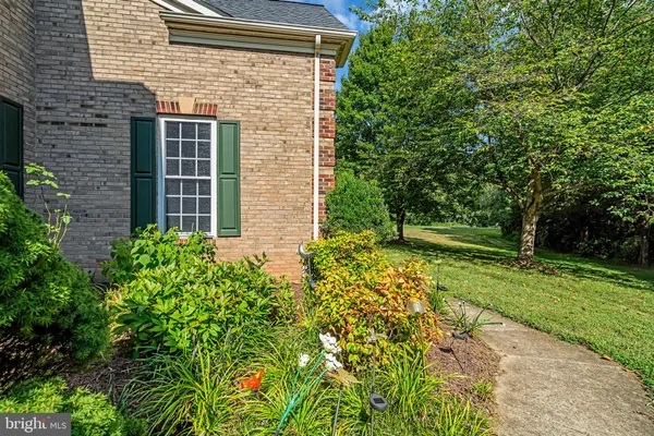 $1,025,000 | 9800 Goldenberry Hill Lane, Manassas, VA 20112