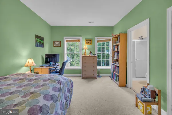 $1,025,000 | 9800 Goldenberry Hill Lane, Manassas, VA 20112